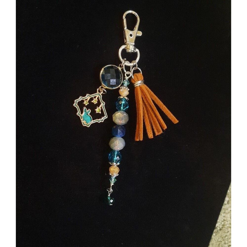 Handmade Alice In Wonderland Rabbit Purse Charm/ Keychain - Picture 4 of 5